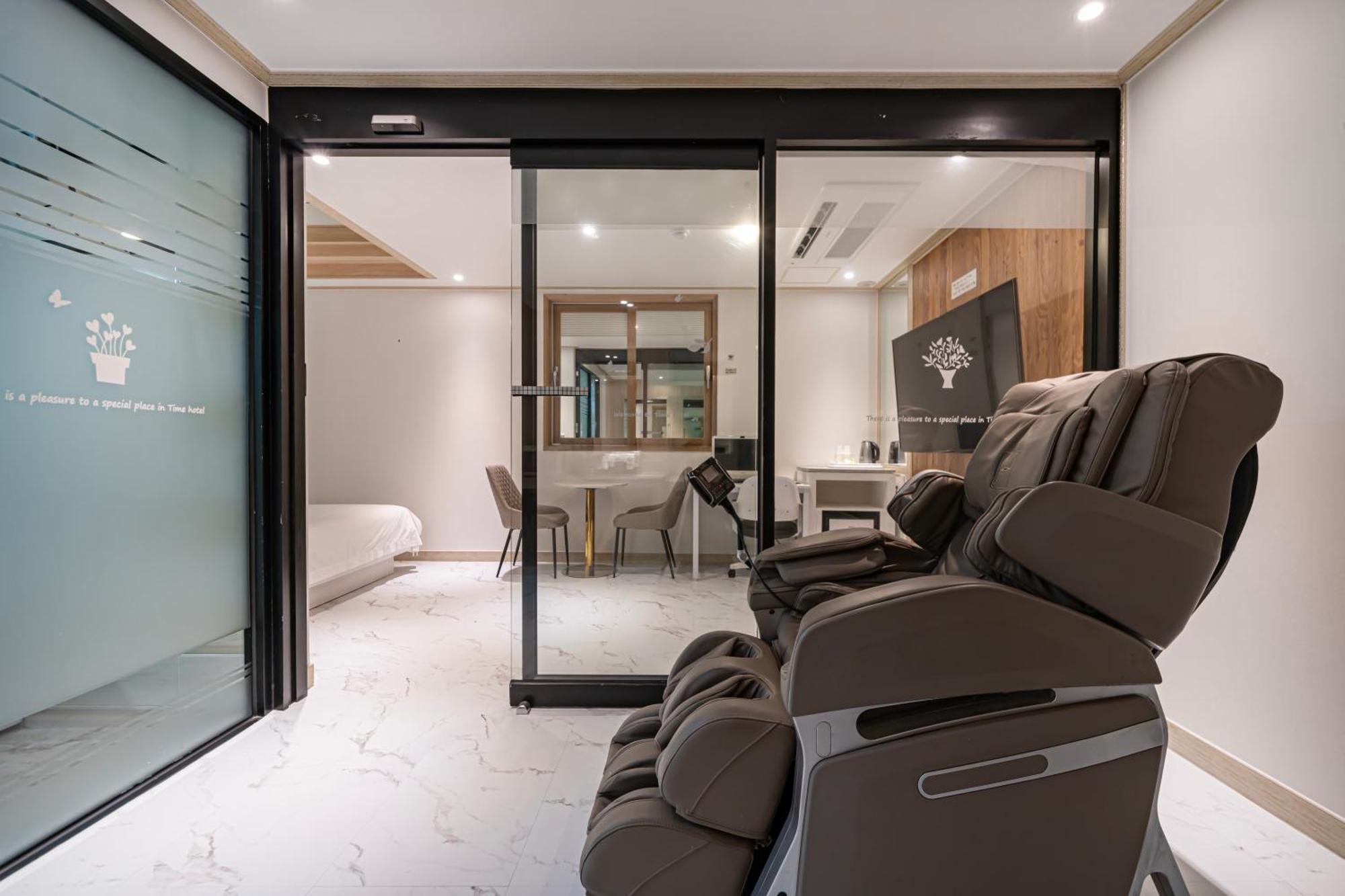 Time Hotel Yangsan Exterior photo